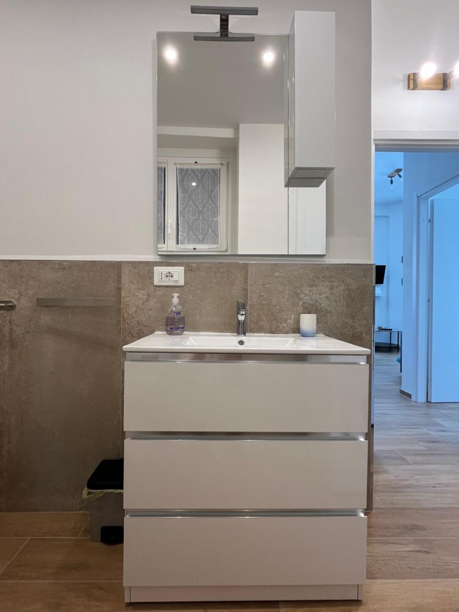 Apartment Mapa 25 Sanremo