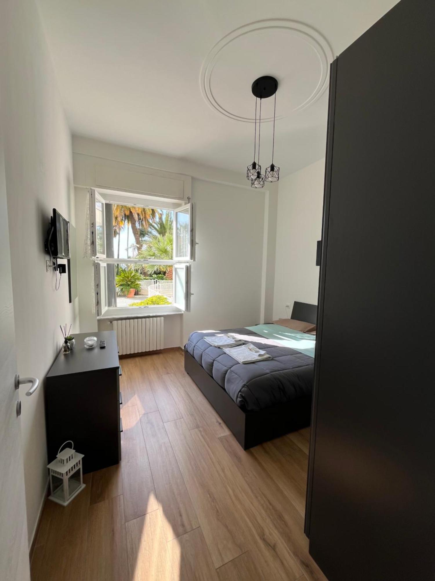 Apartment Mapa 25 Sanremo